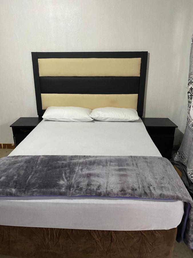 Soweto Towers Guest Accommodation Exterior foto