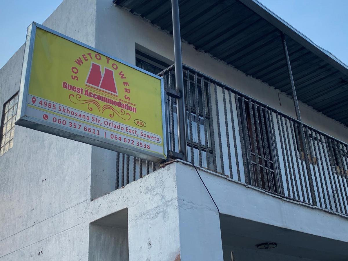 Soweto Towers Guest Accommodation Exterior foto